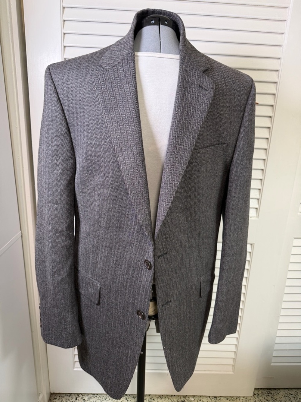 Ralph Lauren Gray Herringbone Sport Coat - Classic Tailored Fit